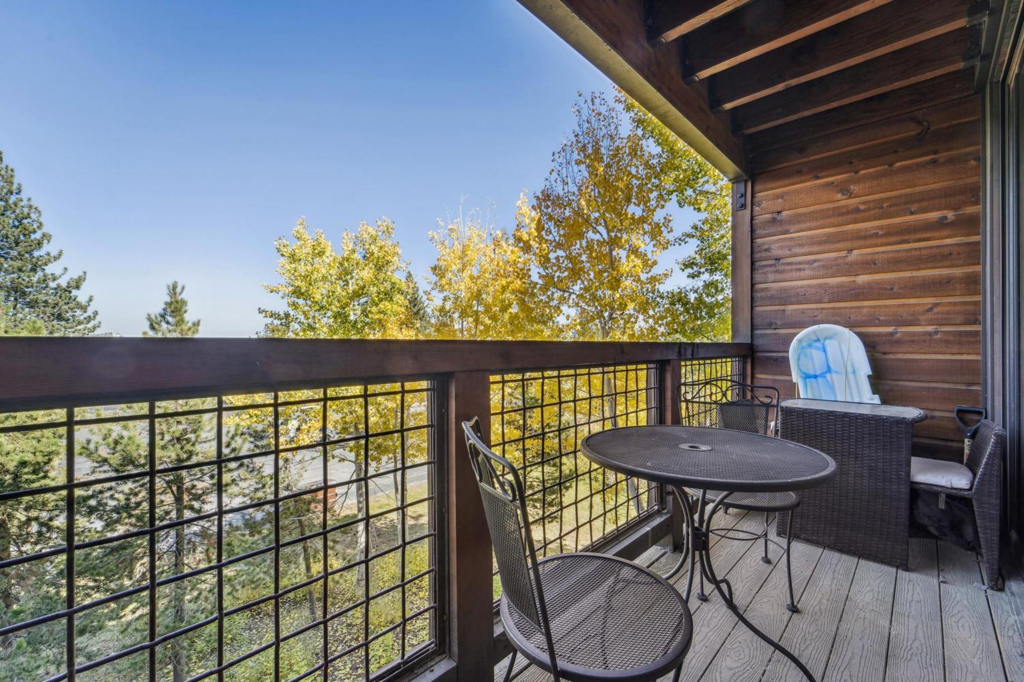 Truckee Studio With Balcony And On-Site Skiing! Apartment Bagian luar foto